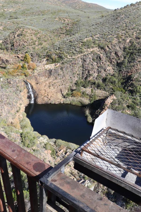 Eagle Falls Country & Adventures